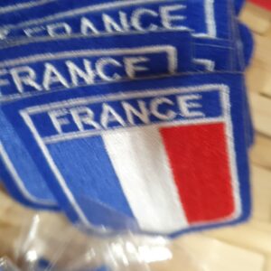 Ecussons toute marque - moucheront